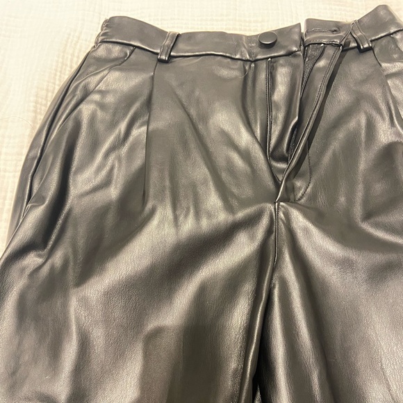 Zara leather pants - Picture 2 of 5